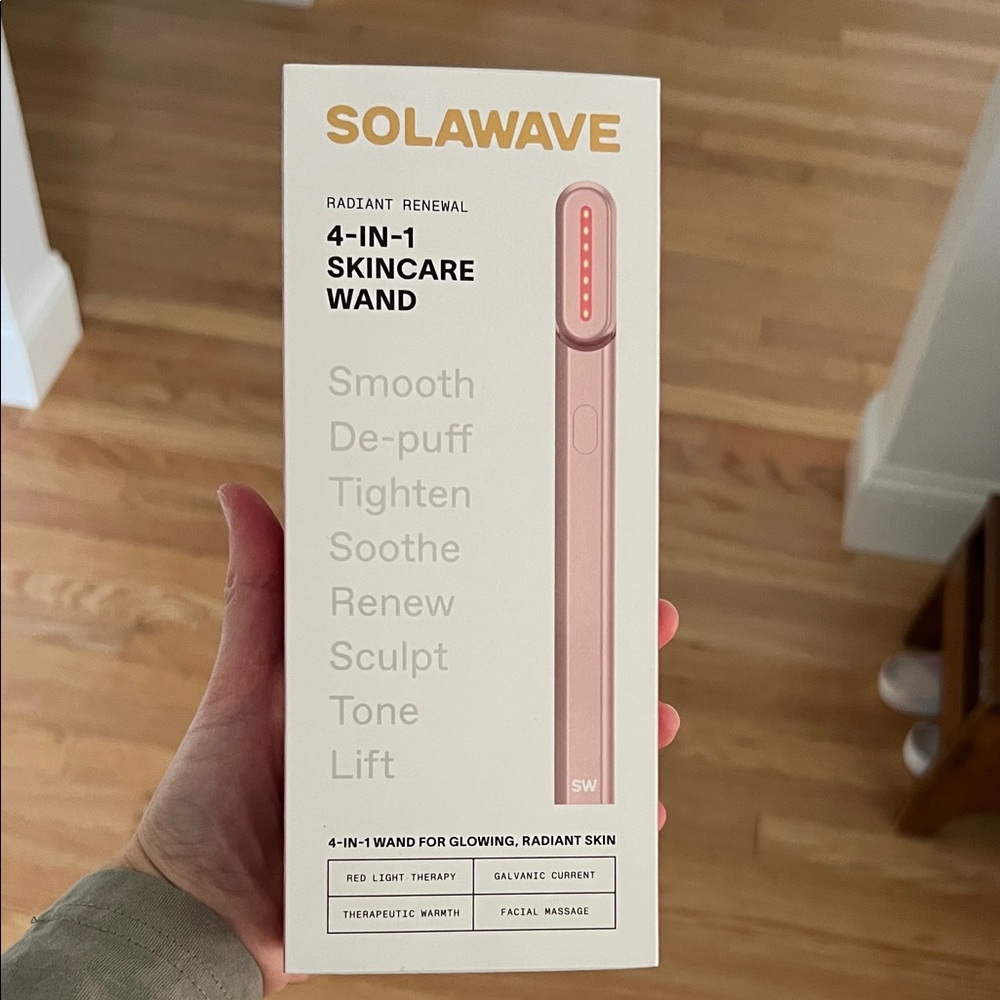 Solawave Pink 4-in-1 Skincare Wand